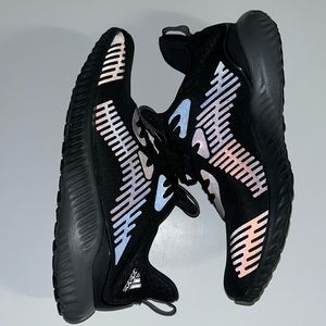 womans adidas alphabounce